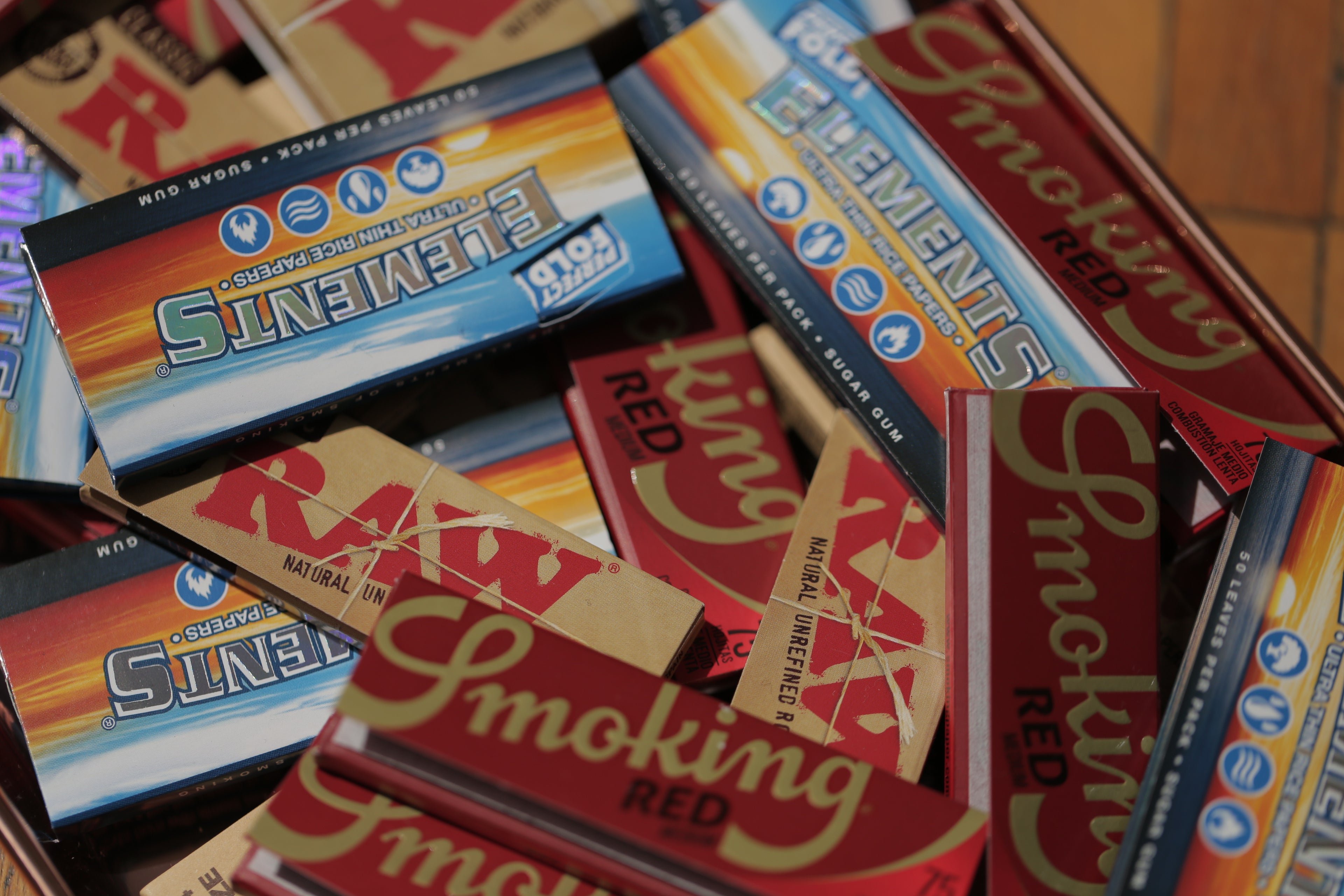 📜 Papeles & Kits: Forja Bien, Forja Fino 🔥